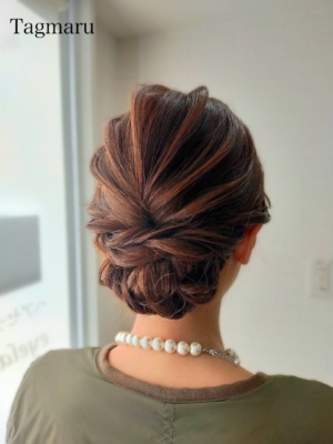 結婚式ヘアセット☆束感シニヨン