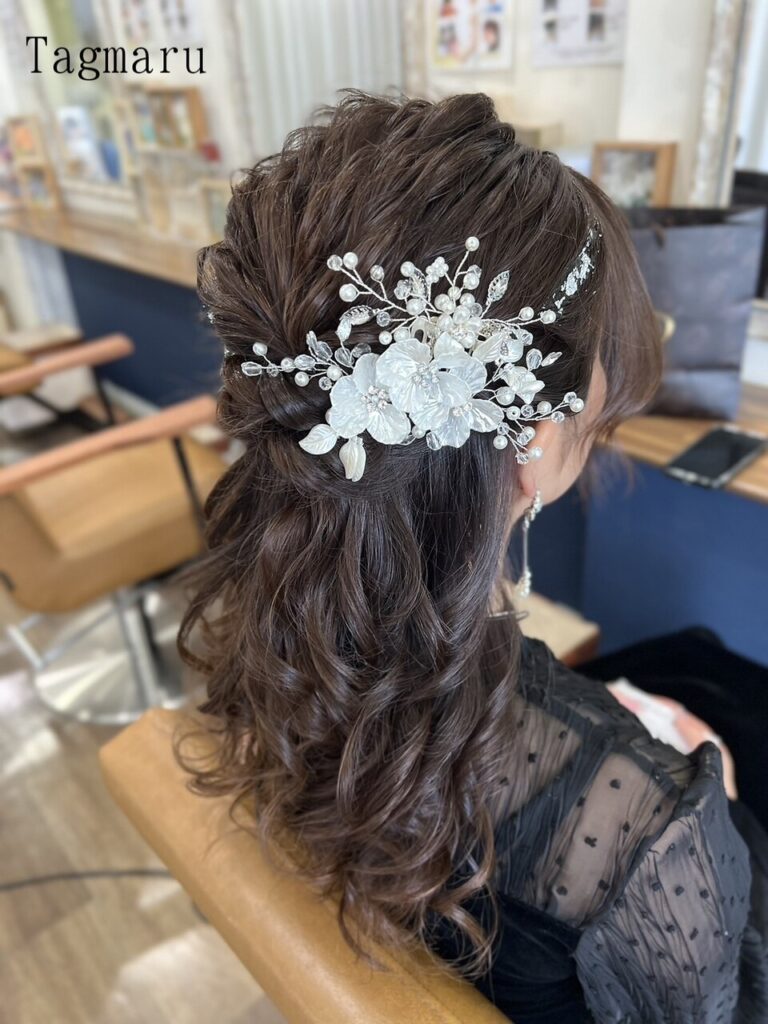 結婚式にオススメ♪華やかなハーフアップ☆
